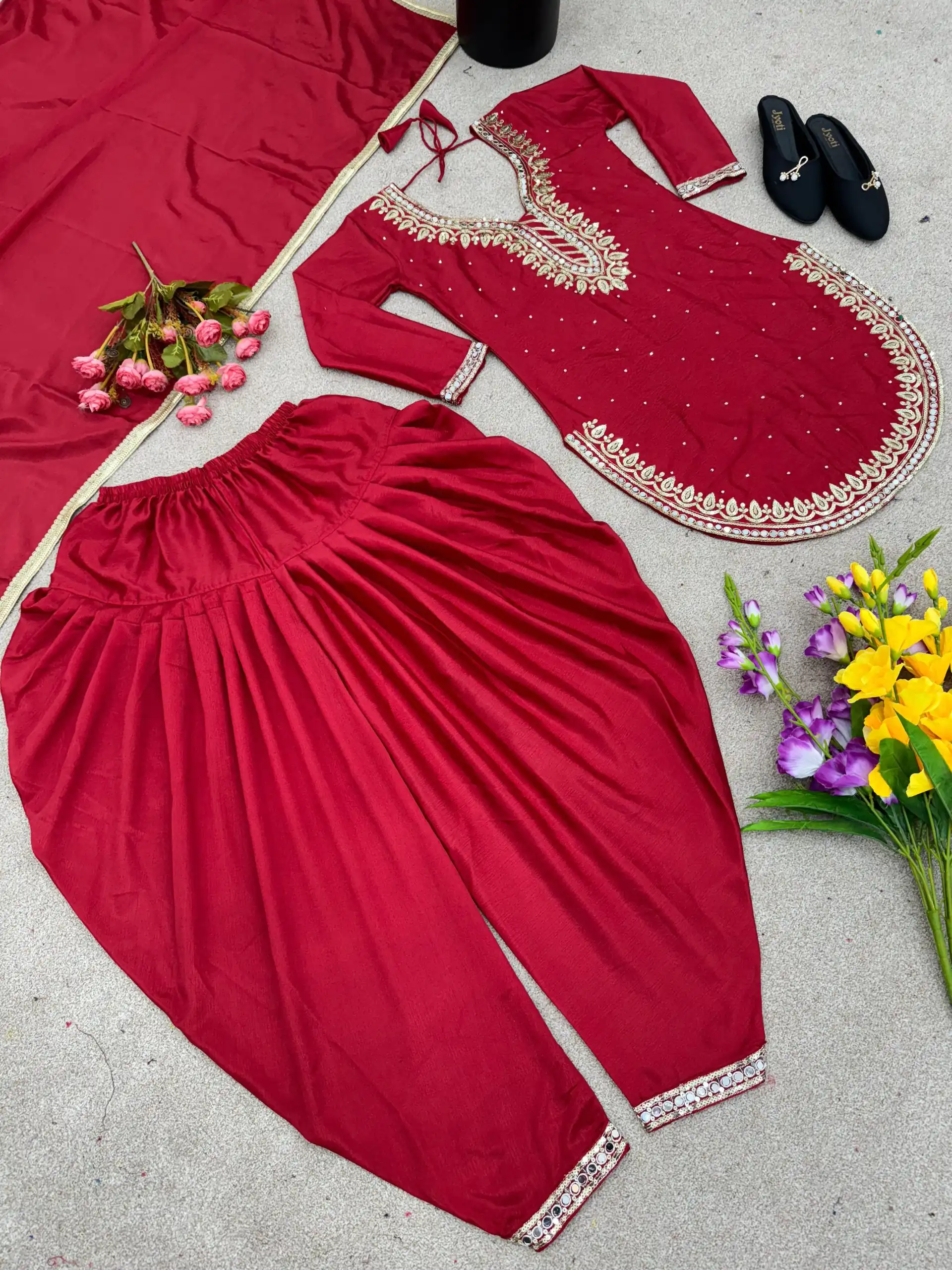 SRK 5138 Red Color Pure Chinnon Embroidery Diamond Salwar Suit Wedding, Party, Festive, Events Expected Delivery 4-6 Working Days @ 1949/- | Jump Suits, Salwar suit, Casual Suits, Creative suits, Designer Suits, Palazzo Suits, Party Wear Suits, Patiala Suits, Straight Suits