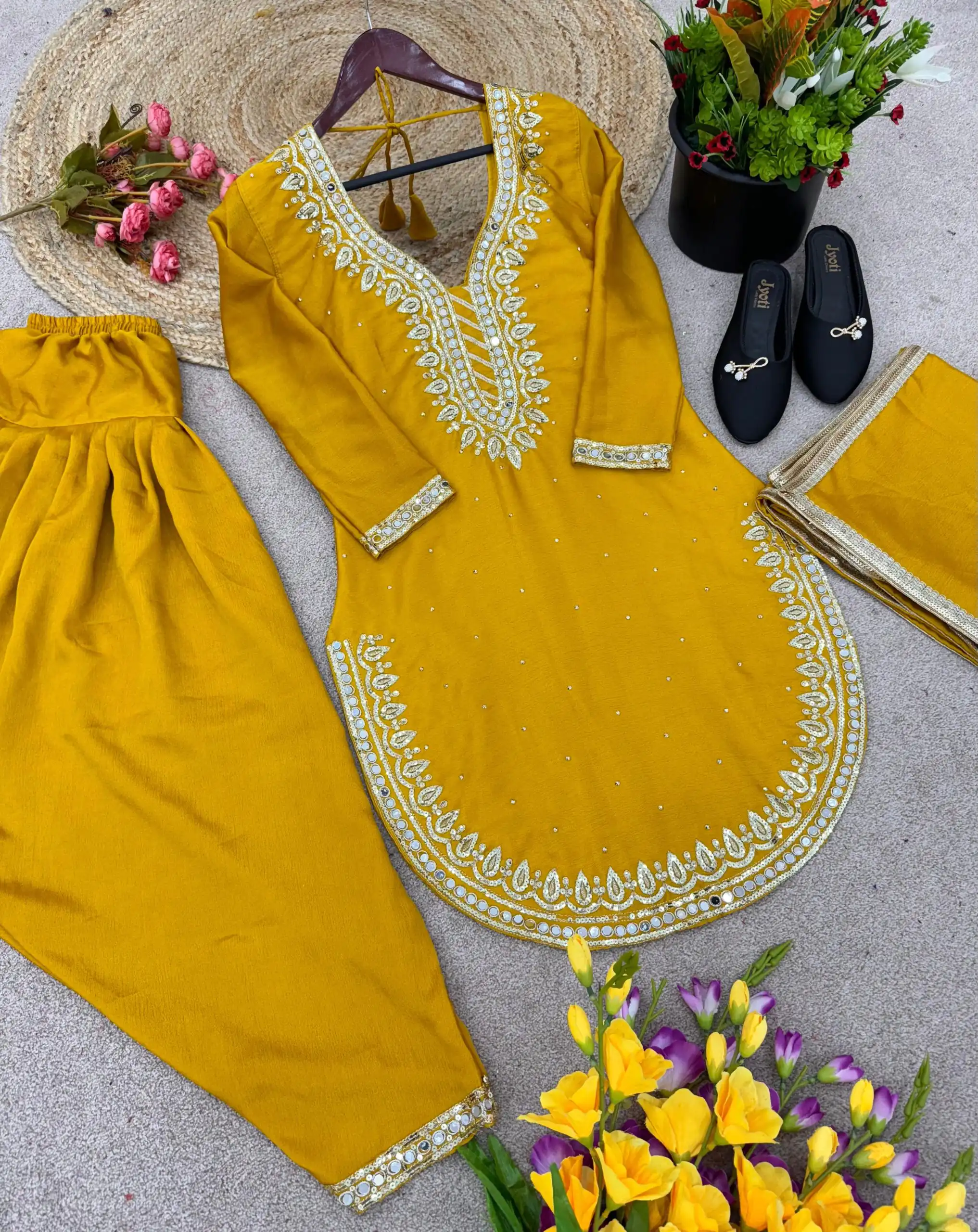SRK 5138 Yellow Color Pure Chinnon Embroidery Diamond Salwar Suit Wedding, Party, Festive, Events Expected Delivery 4-6 Working Days @ 1949/- | Jump Suits, Salwar suit, Casual Suits, Creative suits, Designer Suits, Palazzo Suits, Party Wear Suits, Patiala Suits, Straight Suits
