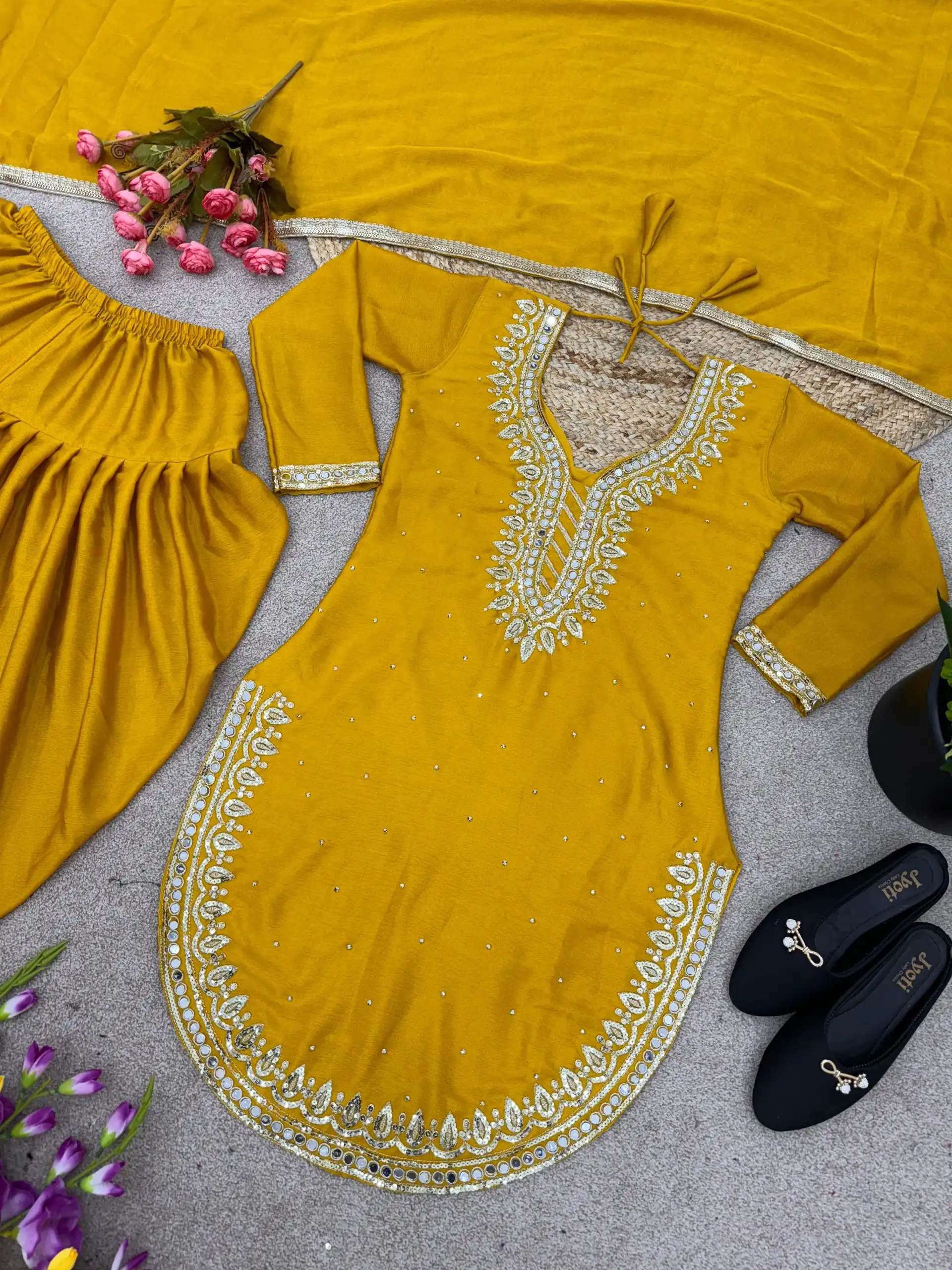 SRK 5138 Yellow Color Pure Chinnon Embroidery Diamond Salwar Suit Wedding, Party, Festive, Events Expected Delivery 4-6 Working Days @ 1949/- | Jump Suits, Salwar suit, Casual Suits, Creative suits, Designer Suits, Palazzo Suits, Party Wear Suits, Patiala Suits, Straight Suits