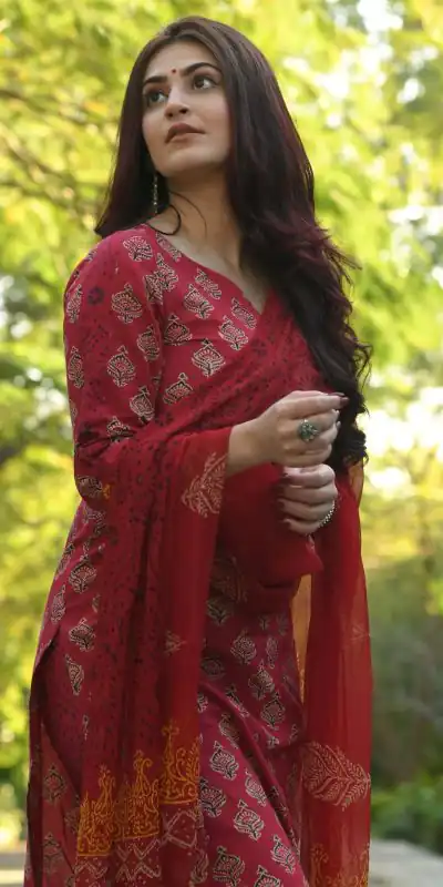 DDH BERRY MAROON Color Viscose Cotton Printed Work Salwar Suit Casual, Party, Wedding, Festive, Events Etc.  Expected Delivery 4-6 Working Days @1549/- | Salwar suit, Casual Suits, Creative suits, Designer Suits, Palazzo Suits, Party Wear Suits, Patiala Suits, Straight Suits