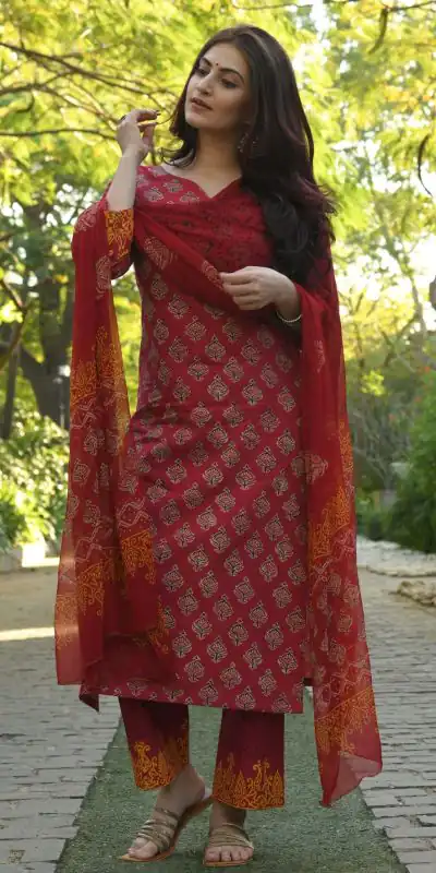 DDH BERRY MAROON Color Viscose Cotton Printed Work Salwar Suit Casual, Party, Wedding, Festive, Events Etc.  Expected Delivery 4-6 Working Days @1549/- | Salwar suit, Casual Suits, Creative suits, Designer Suits, Palazzo Suits, Party Wear Suits, Patiala Suits, Straight Suits