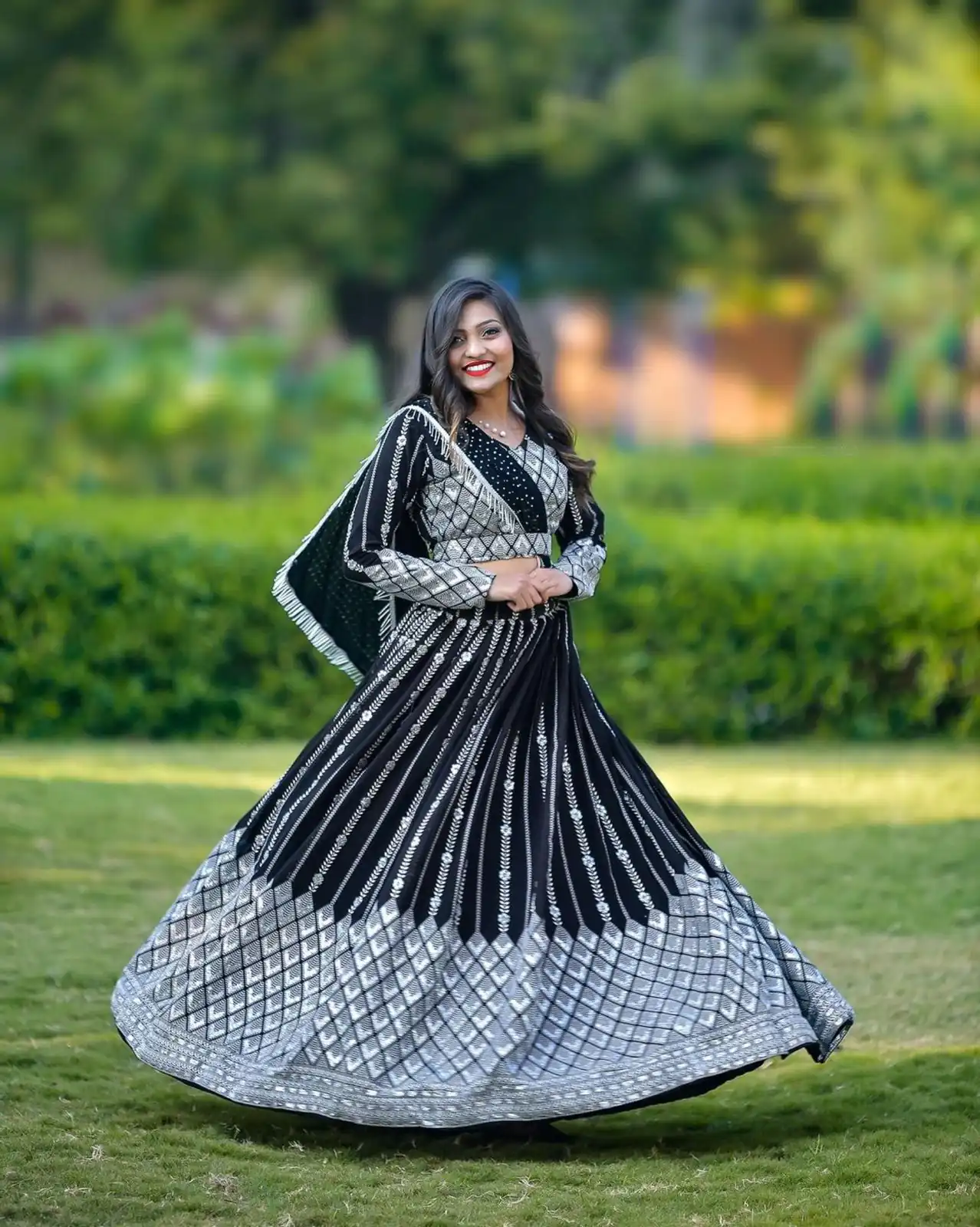 Ram 001 Black Color Georgette Sequence Thread Work With Zari Lehenga Choli Casual, Wedding, Festive, Events Expected Delivery 4-6 Working Days @2949/- | Lehenga, Bollywood Lehenga, Creative Lehenga, Designer Lehenga, Embroidered Lehenga, Party Wear Lehenga