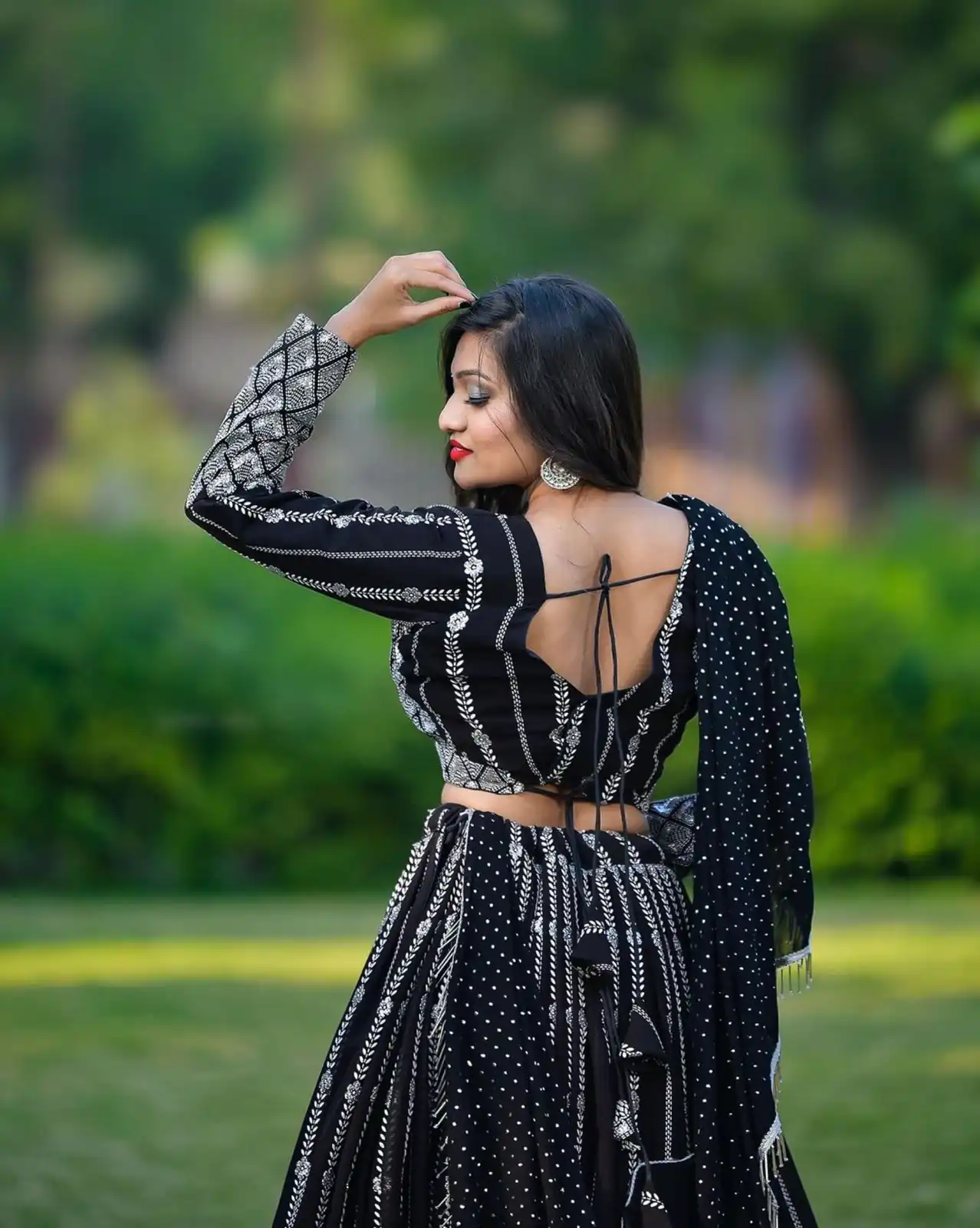 Ram 001 Black Color Georgette Sequence Thread Work With Zari Lehenga Choli Casual, Wedding, Festive, Events Expected Delivery 4-6 Working Days @2949/- | Lehenga, Bollywood Lehenga, Creative Lehenga, Designer Lehenga, Embroidered Lehenga, Party Wear Lehenga