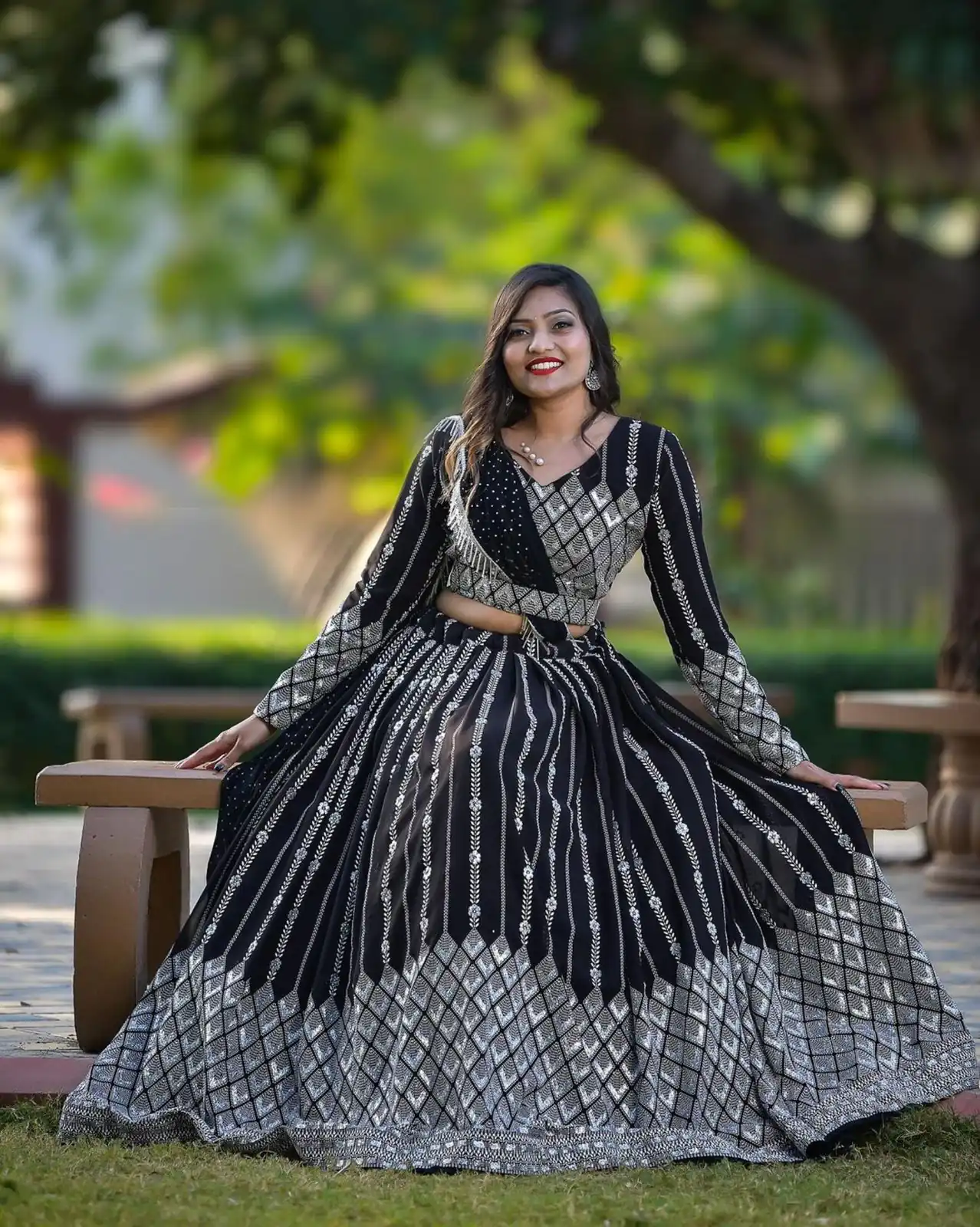 Ram 001 Black Color Georgette Sequence Thread Work With Zari Lehenga Choli Casual, Wedding, Festive, Events Expected Delivery 4-6 Working Days @2949/- | Lehenga, Bollywood Lehenga, Creative Lehenga, Designer Lehenga, Embroidered Lehenga, Party Wear Lehenga