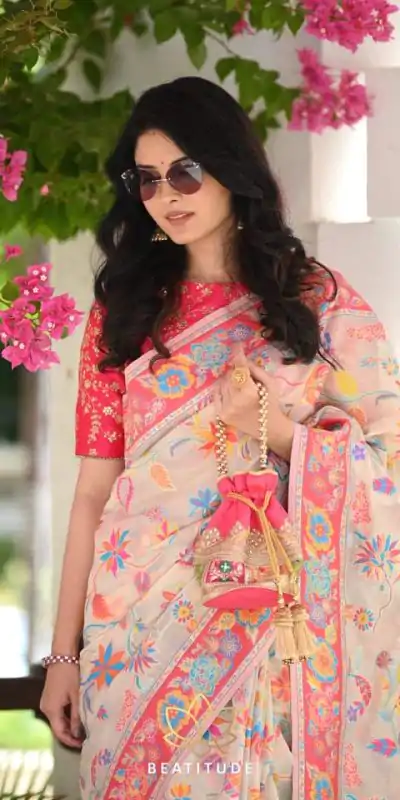 DDF 501 Cream Color Kashmiri Running Thread Zari Work Saree Casual, Party Wear, Events, Festivals Etc. Expected Delivery 4-6 Working Days 2399/- | Designer Sarees, Sarees, Bollywood Sarees, Creative Sarees, Embroidered Sarees, Ethnic Saree, Modern Digital sarees, Party Wear Sarees