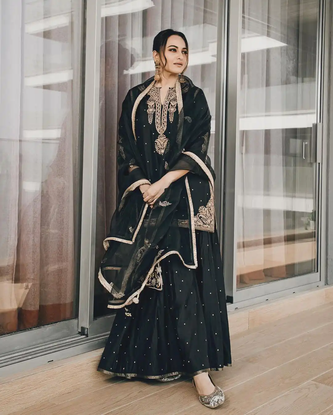 SRK 5160 Black Color Pure Chinnon Silk Embroidery Coding Dori Salwar Suit Wedding, Party, Festive, Events Expected Delivery 4-6 Working Days @ 1899/- | Jump Suits, Salwar suit, Casual Suits, Creative suits, Designer Suits, Palazzo Suits, Party Wear Suits, Patiala Suits, Straight Suits