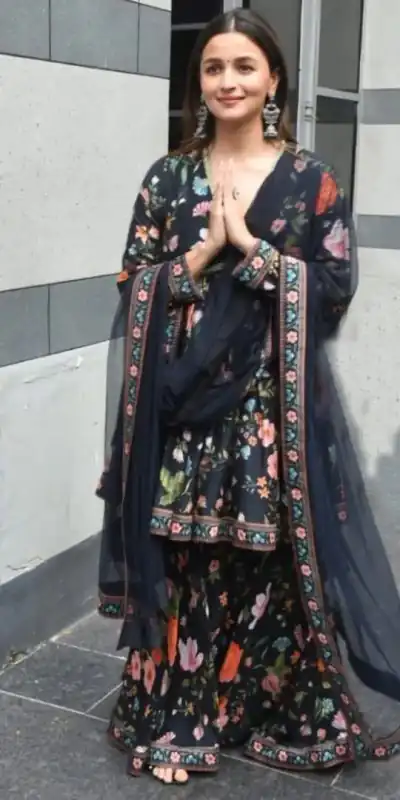 RTC 5456 Black Color American lachko Digital Print Work Salwar Suit Wedding, Party, Festive, Events Etc. Expected Delivery 4-6 Working Days @1749/- | Jump Suits, Salwar suit, Casual Suits, Creative suits, Designer Suits, Palazzo Suits, Party Wear Suits, Patiala Suits, Straight Suits