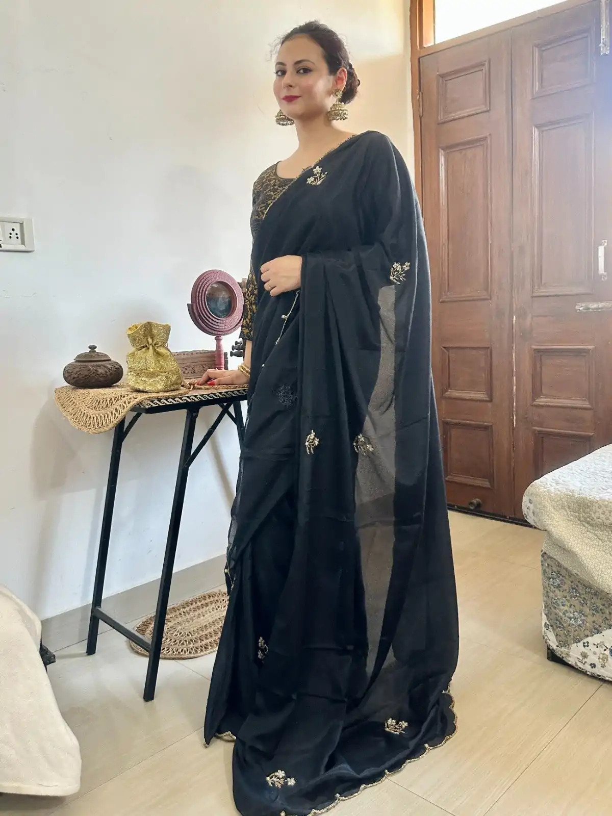   AC BEAUTY Black Color Soft Chinnon Hand Work Flower Design Saree Casual, Wedding, Festive, Events Expected Delivery 4-6 Working Days @2449/- | Designer Sarees, Sarees, Bollywood Sarees, Creative Sarees, Embroidered Sarees, Ethnic Saree, Modern Digital sarees, Party Wear Sarees