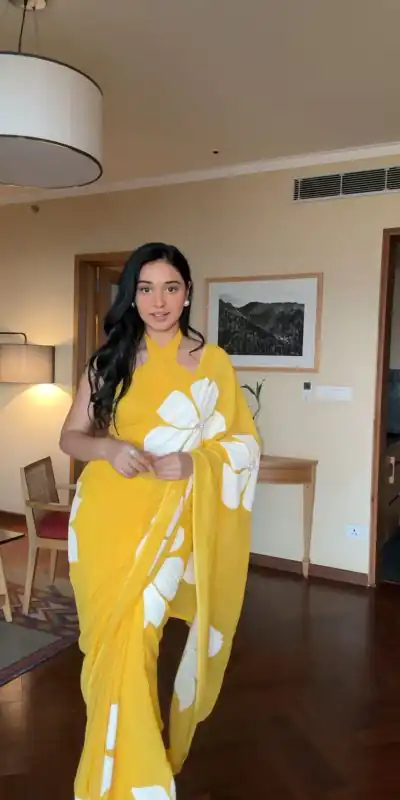 SC 264 Yellow Color Pure Soft Georgette Silk Design All Over Saree , Party Wear, Events, Festivals Expected Delivery 4-6 Working Days 1599/- | Designer Sarees, Sarees, Bollywood Sarees, Creative Sarees, Embroidered Sarees, Ethnic Saree, Modern Digital sarees, Party Wear Sarees