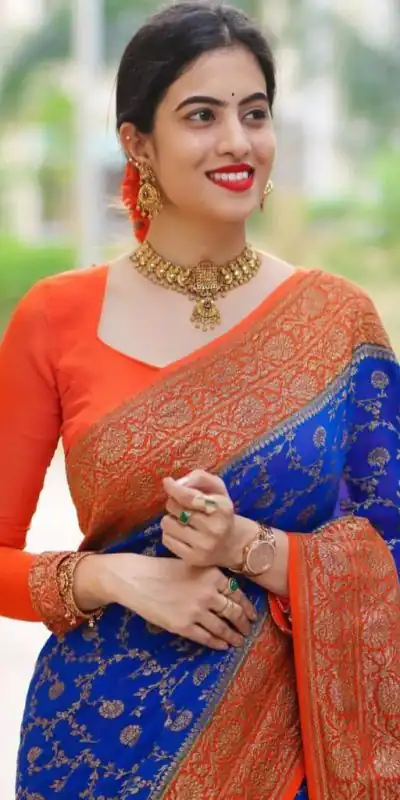 ES 8153 Blue Color Soft Lichi Silk Beautiful Design Work Saree Casual, Wedding, Party, Festive, Events Etc. Expected Delivery 4-6 Working Days @1499/- | Designer Sarees, Embroidered Sarees, Sarees, Bollywood Sarees, Creative Sarees, Ethnic Saree, Modern Digital sarees, Party Wear Sarees