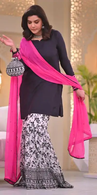  ZSR 3068 Black Color Georgette Embroidery Sequence Salwar Suit Casual, Wedding, Festive, Events Expected Delivery 4-6 Working Days @2099/- | Jump Suits, Salwar suit, Casual Suits, Creative suits, Designer Suits, Palazzo Suits, Party Wear Suits, Patiala Suits, Straight Suits