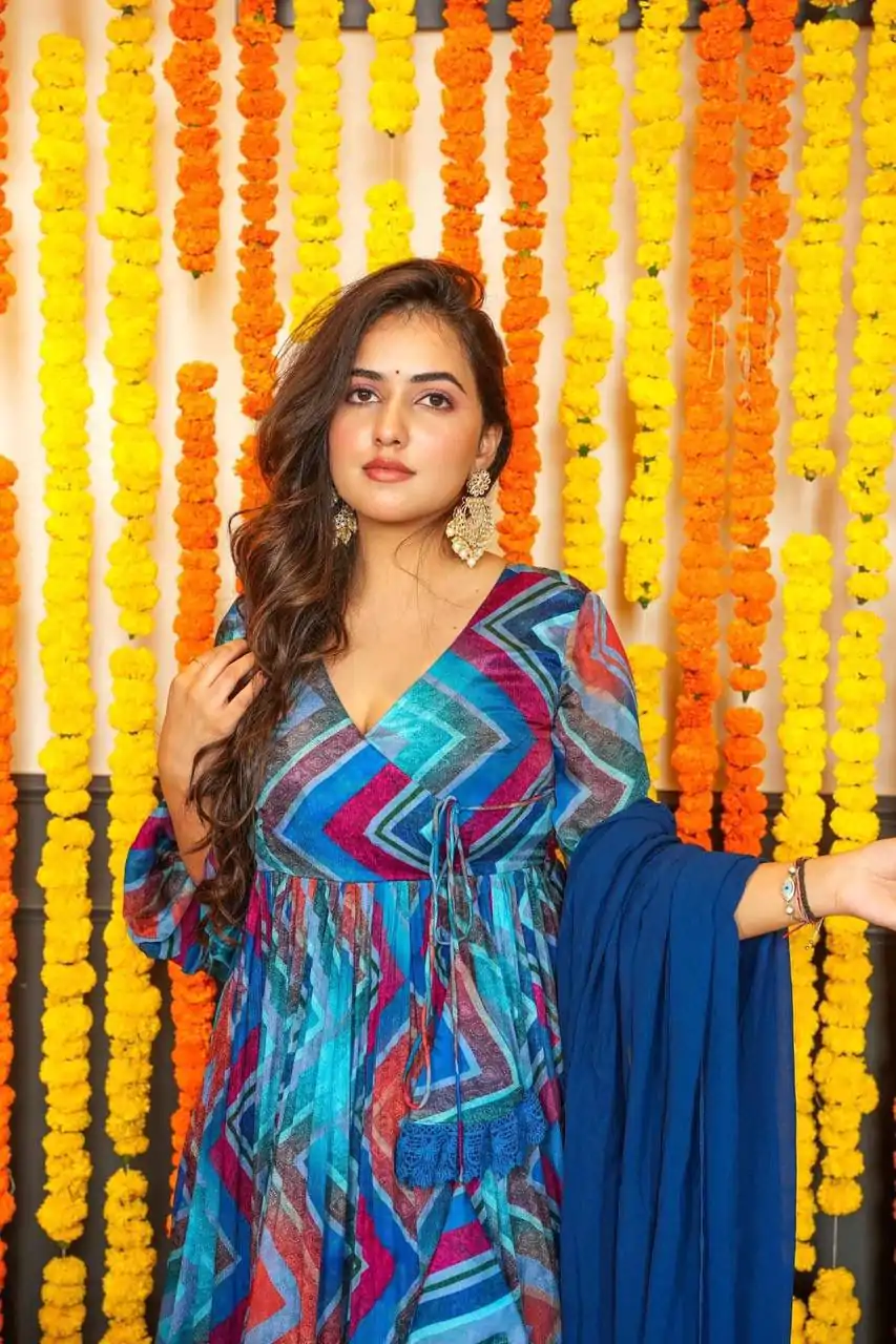 DC G33 Blue Color Chiffon Digital Prints Embroidery Gown Casual, Wedding, Party, Festive, Events Etc. Expected Delivery 4-6 Working Days @2099/- | Gowns, Bollywood Gowns, Creative Gowns, Designer Gowns, Embroidered Gowns, Party Wear Gowns