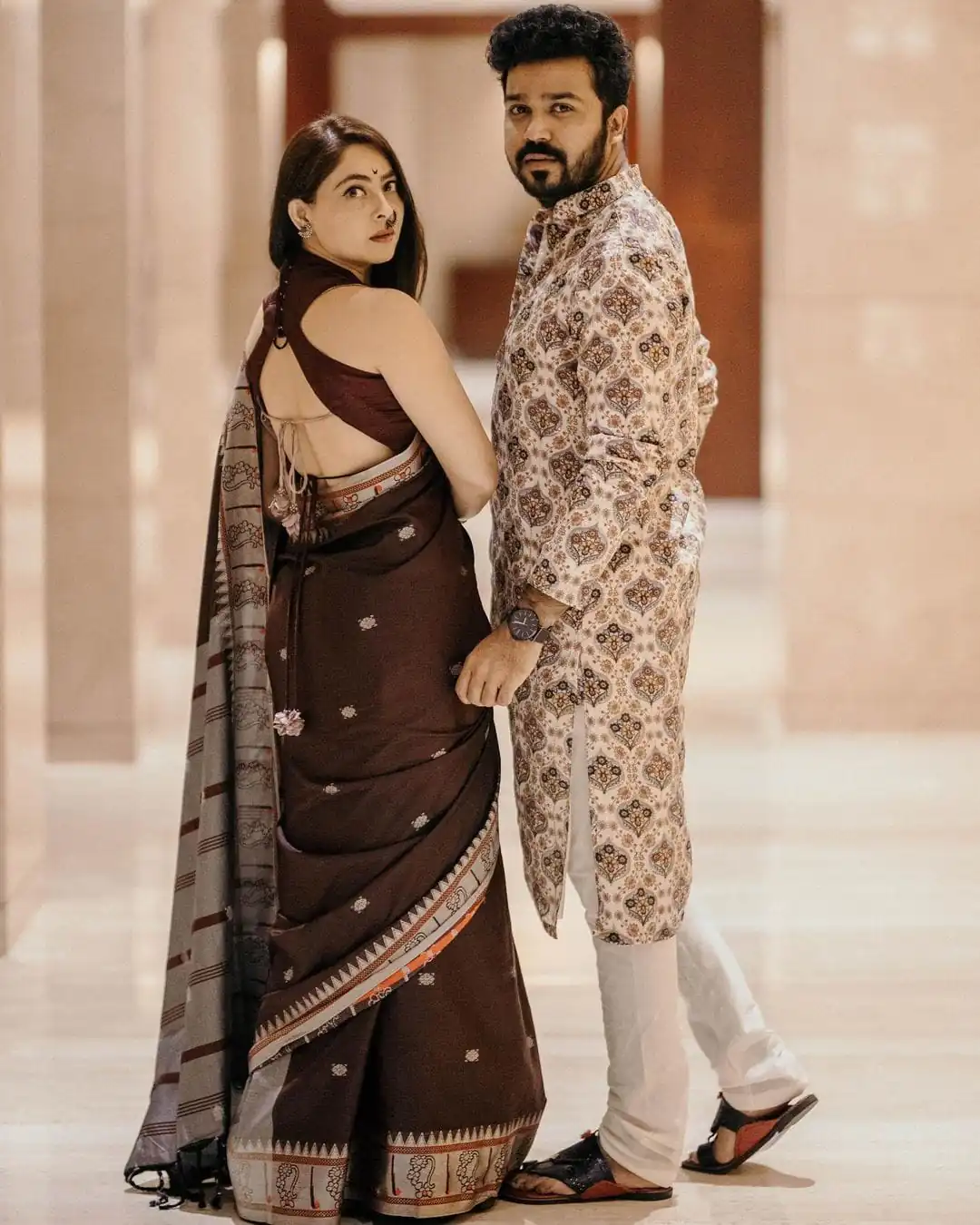 SC Plathian silk Coffee Color Soft Lichi Silk Silver Zari Design Saree , Party Wear, Events, Festivals Expected Delivery 4-6 Working Days 1499/- | Designer Sarees, Sarees, Bollywood Sarees, Creative Sarees, Embroidered Sarees, Ethnic Saree, Modern Digital sarees, Party Wear Sarees