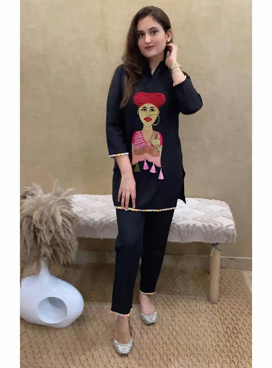   DC G29 Black Color Muslin Embroidery Chain Works Kurti Casual, Wedding, Party, Festive, Events Etc. Expected Delivery 4-6 Working Days @1549/- | Kurti, Bollywood Kurti, Creative Kurtis, Designer Kurti, Party Wear Kurti, Selfie Kurti