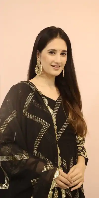  DC G51 Black Color Georgette Sequence Embroidery Gown Casual, Wedding, Party, Festive, Events Etc. Expected Delivery 4-6 Working Days @2099/- | Gowns, Bollywood Gowns, Creative Gowns, Designer Gowns, Embroidered Gowns, Party Wear Gowns