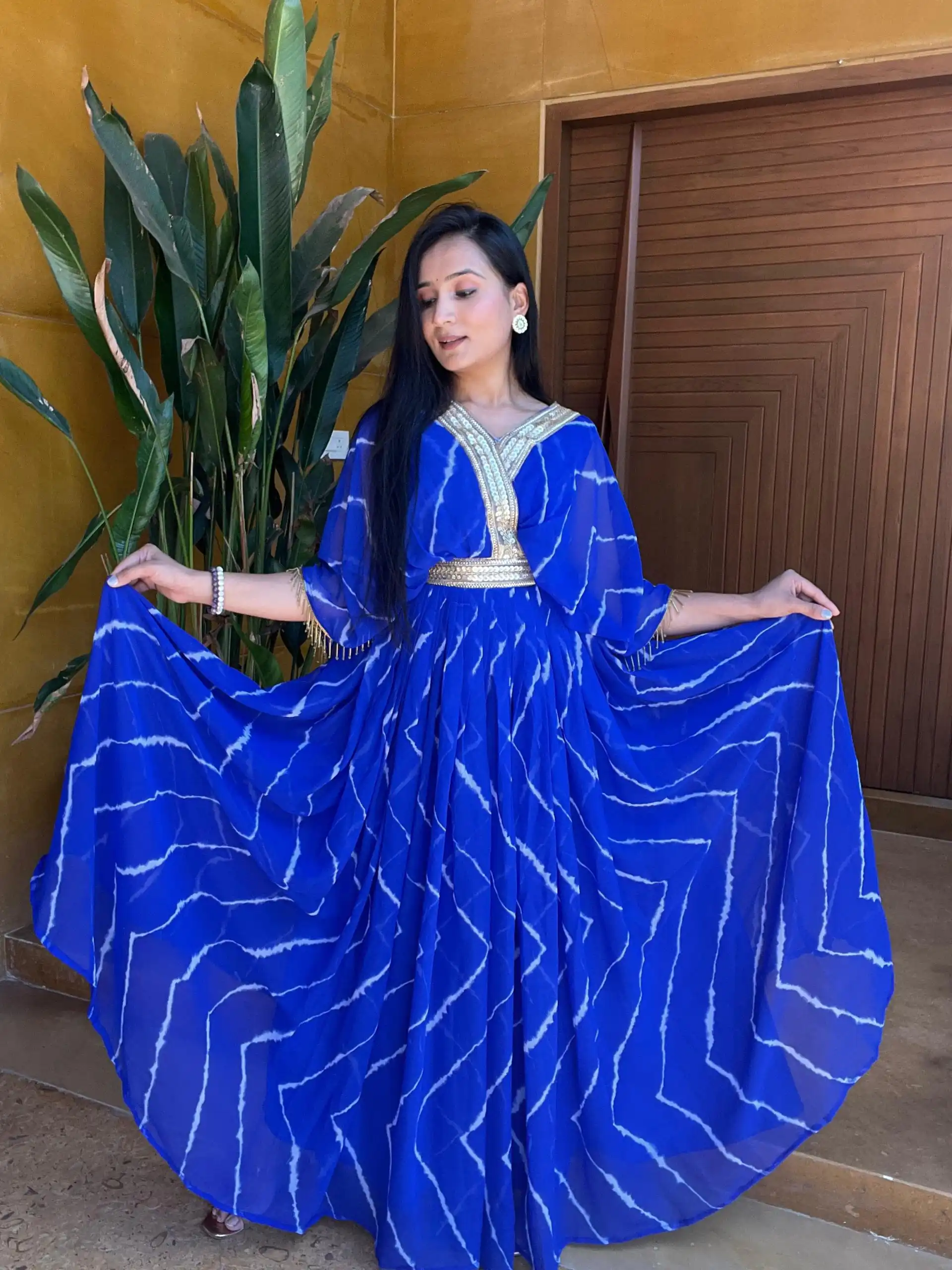   Ram 006 Royal Blue Color Fox Georgette Embroidery Lace Work Gown Casual, Wedding, Party, Festive, Events Etc. Expected Delivery 4-6 Working Days @1949/- | Gowns, Bollywood Gowns, Creative Gowns, Designer Gowns, Embroidered Gowns, Party Wear Gowns