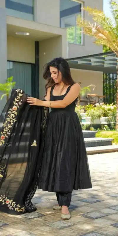 RTC 5710 Black Color Chinon silk Thread Sequence Salwar Suit Wedding, Party, Festive, Events Etc. Expected Delivery 4-6 Working Days @2299/- | Salwar suit, Casual Suits, Creative suits, Designer Suits, Palazzo Suits, Party Wear Suits, Patiala Suits, Straight Suits