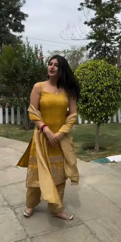 VLM 191 Yellow color Georgette Embroidery Digital Print Salwar Suit Casual, Wedding, Party, Festive, Events . Expected Delivery  4-6 Working Days @1999/- | Jump Suits, Salwar suit, Casual Suits, Creative suits, Designer Suits, Palazzo Suits, Party Wear Suits, Patiala Suits, Straight Suits