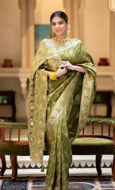 KP 5072 Green Color Soft Lichi Silk Jacquard On All Over Saree Casual, Party Wear, Wedding, Events Etc. Expected Delivery 4-6 Working Days @1499/- | Designer Sarees, Sarees, Bollywood Sarees, Creative Sarees, Embroidered Sarees, Ethnic Saree, Modern Digital sarees, Party Wear Sarees