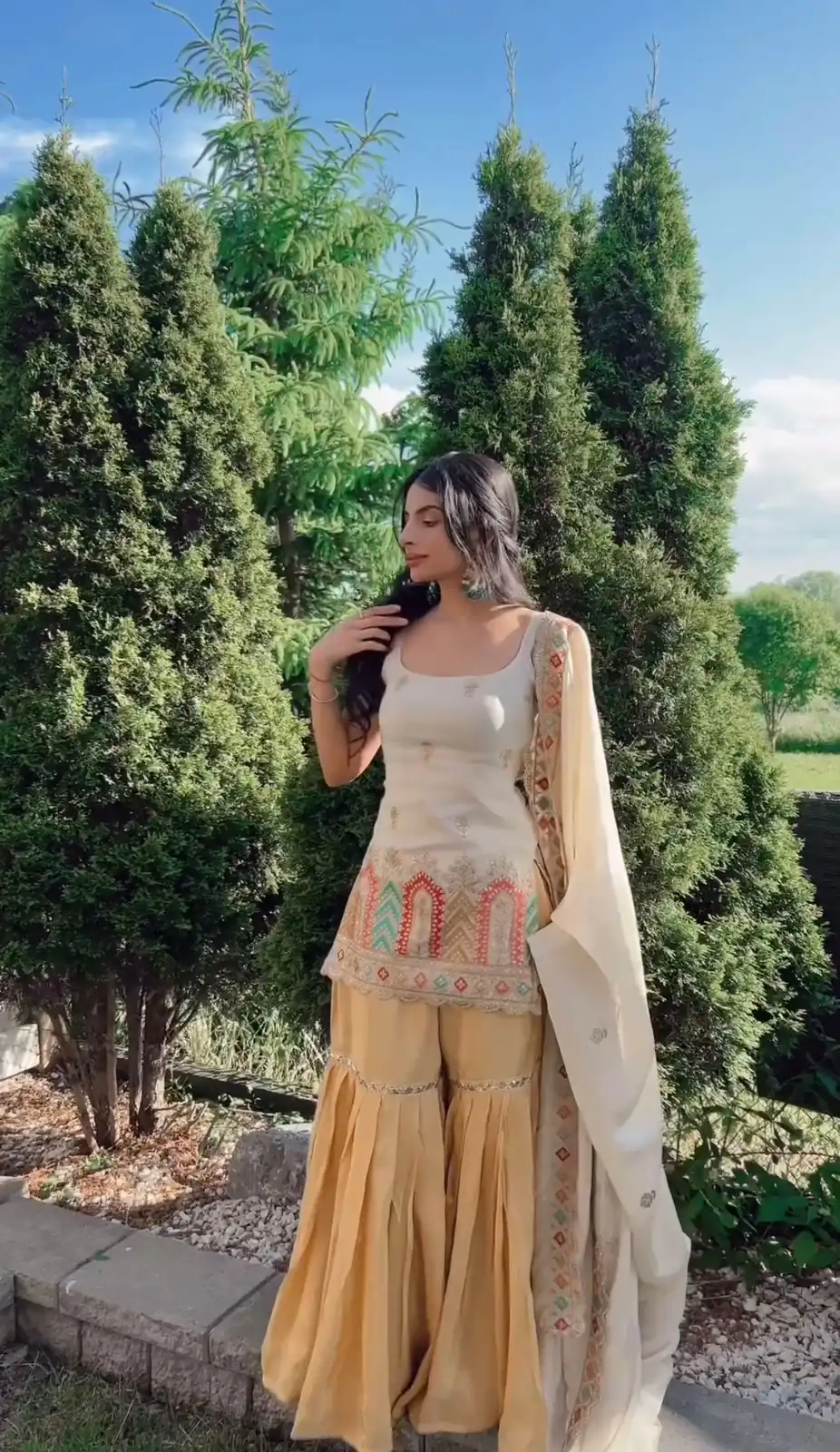 SRK 5150 White Color Pure Chinnon Silk Embroidery Sequence Salwar Suit Wedding, Party, Festive, Events Expected Delivery 4-6 Working Days @ 1999/- | Jump Suits, Salwar suit, Casual Suits, Creative suits, Designer Suits, Palazzo Suits, Party Wear Suits, Patiala Suits, Straight Suits