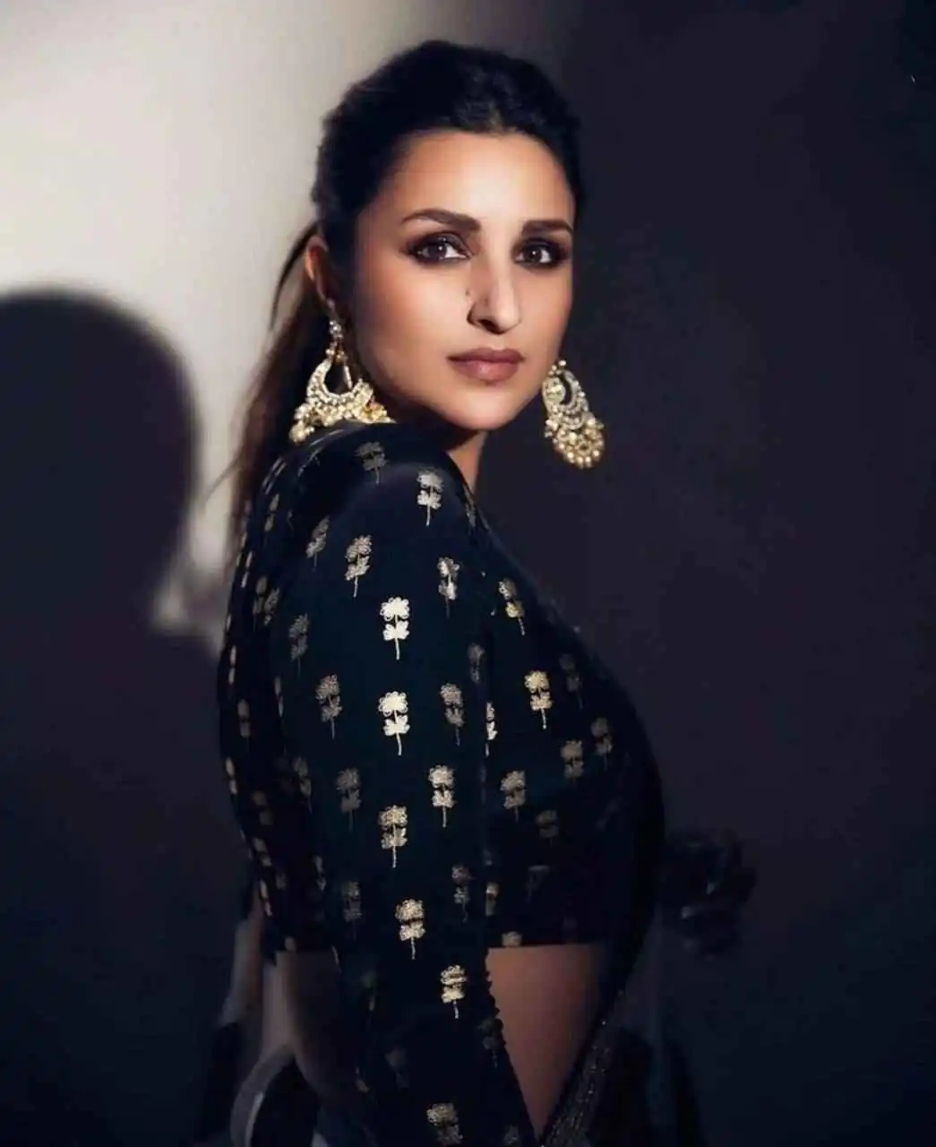 DS NO : BT 255 Black Georgette Silk Zari & Thread Work Saree. Blouse : Heavy Banglory Silk Party Wear, Traditional Wear, Wedding Wear, Events Etc.@1799/- | Designer Sarees, Sarees, Bollywood Sarees, Creative Sarees, Ethnic Saree, Modern Digital sarees, Party Wear Sarees