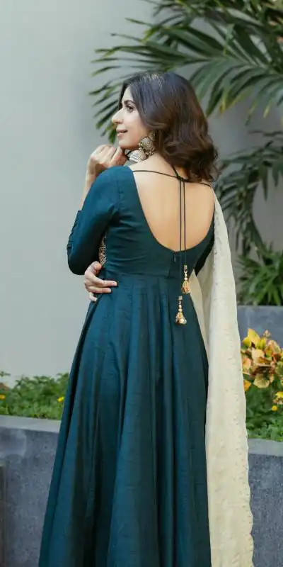 KD 1450 Blue Color Fhantom Silk Thread Work Salwar Suit Casual, Party, Wedding, Festive, Events Etc.  Expected Delivery 4-6 Working Days @1899/- | Jump Suits, Salwar suit, Casual Suits, Creative suits, Designer Suits, Palazzo Suits, Party Wear Suits, Patiala Suits, Straight Suits