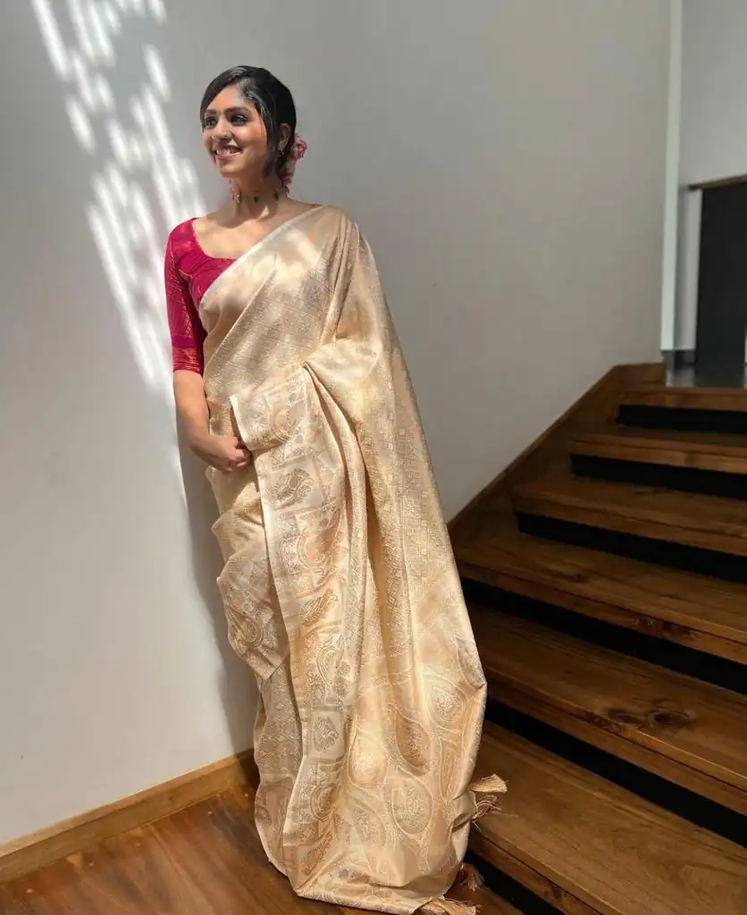 DDF Cream Color Soft Lichi Silk Ordinary Design Rich Pallu Saree Casual, Party Wear, Events, Festivals Etc. Expected Delivery 4-6 Working Days 1399/ | Designer Sarees, Sarees, Bollywood Sarees, Creative Sarees, Embroidered Sarees, Ethnic Saree, Modern Digital sarees, Party Wear Sarees