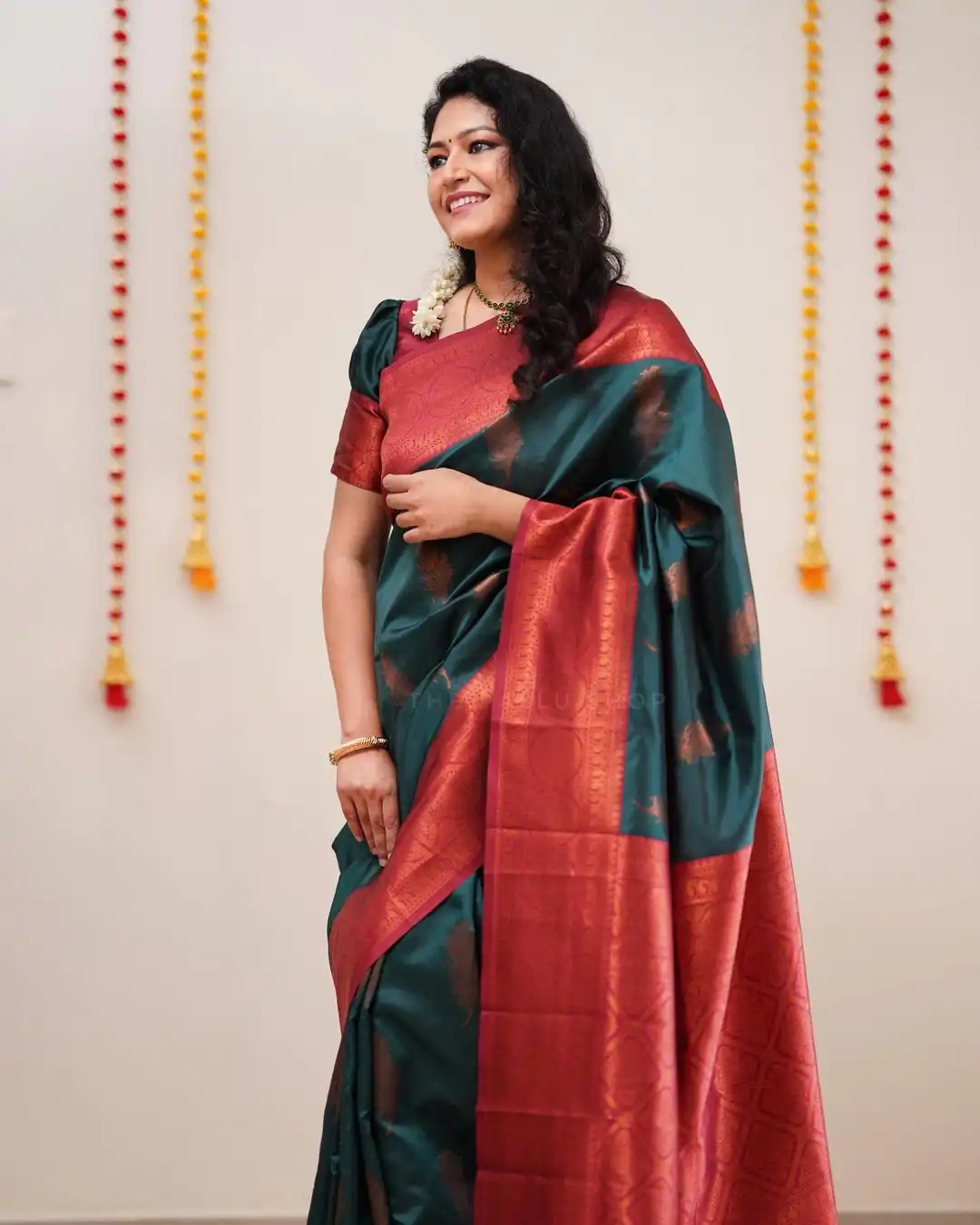 SC Morpich Green Color Soft Silk Pink Zari Design Spread Shine Various Saree , Party Wear, Events, Festivals Expected Delivery 4-6 Working Days 1499/- | Designer Sarees, Sarees, Bollywood Sarees, Creative Sarees, Embroidered Sarees, Ethnic Saree, Modern Digital sarees, Party Wear Sarees