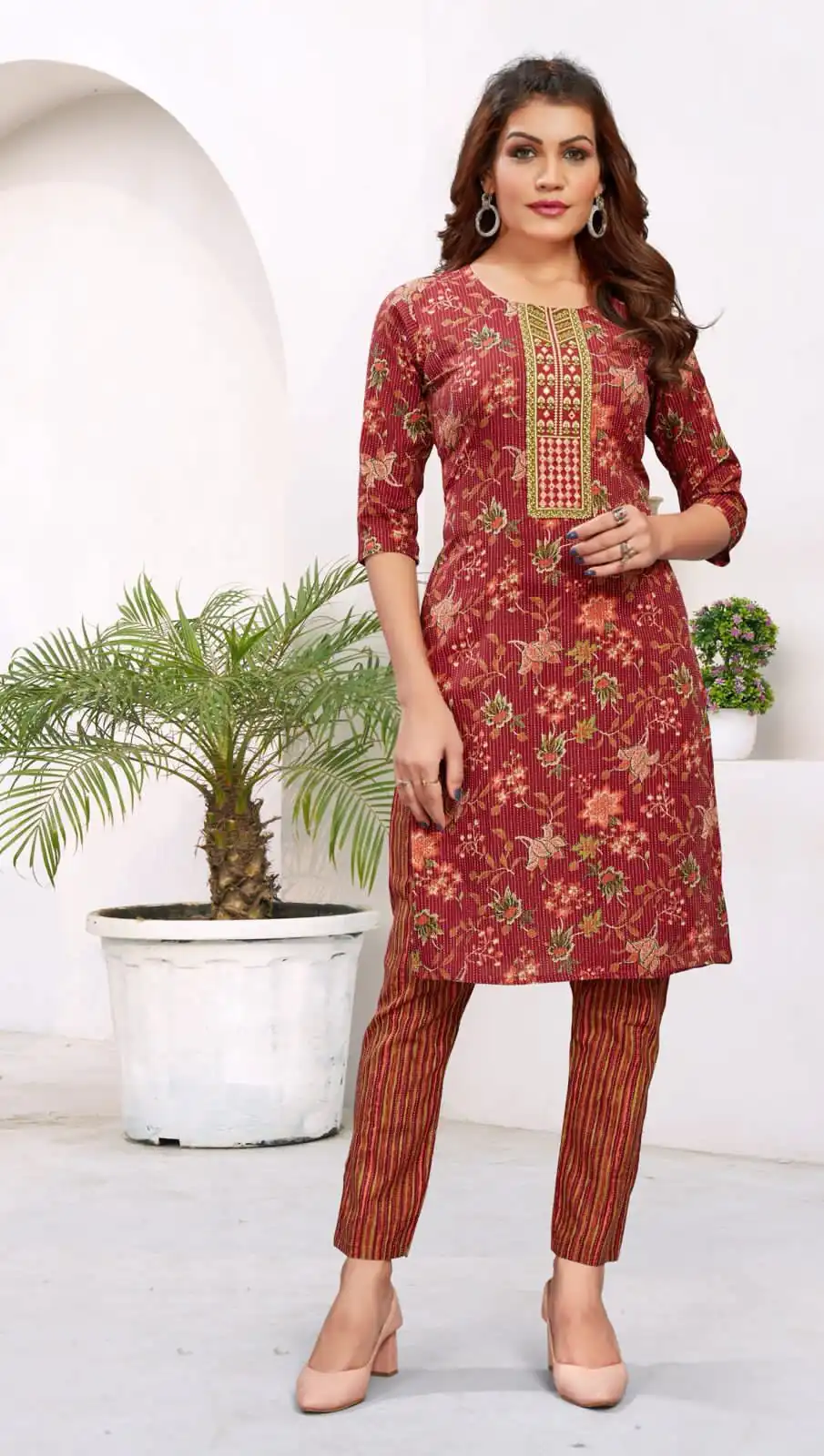 INLI Samaira Red Color Heavy Cambric Cotton Print Embroidery Work Kurti Casual, Wedding, Party, Festive, Events . Expected Delivery 4-6 Working Days @1499 | Kurti, Bollywood Kurti, Creative Kurtis, Designer Kurti, Party Wear Kurti, Selfie Kurti
