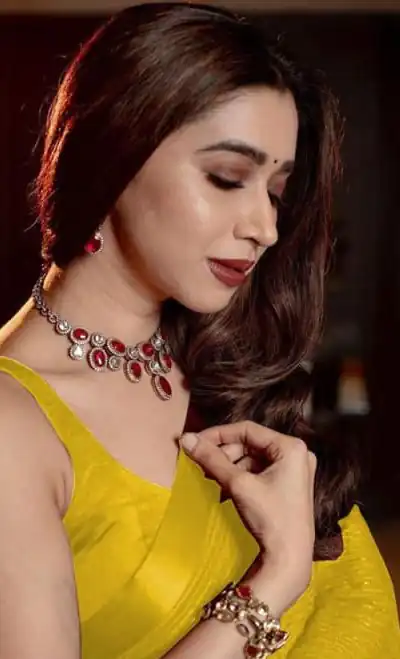 BT 236 Yellow Color Georgette Thread With Sequence Work Saree Casual, Party Wear, Traditional Wear, Wedding Events .Expected Delivery 4-6 Working Days@1799 | Designer Sarees, Sarees, Bollywood Sarees, Creative Sarees, Ethnic Saree, Modern Digital sarees, Party Wear Sarees