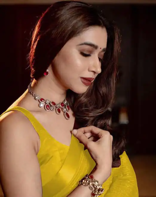 BT 236 Yellow Color Georgette Thread With Sequence Work Saree Casual, Party Wear, Traditional Wear, Wedding Events .Expected Delivery 4-6 Working Days@1799 | Designer Sarees, Sarees, Bollywood Sarees, Creative Sarees, Ethnic Saree, Modern Digital sarees, Party Wear Sarees