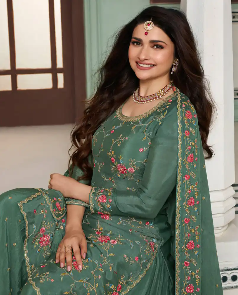 FC AVANTI Green Color Chinon Embroidery Multi Work Salwar Suit Wedding, Party, Festive events, etc.  Expected Delivery  4-6 Working Days @2899/- | Casual Suits, Jump Suits, Salwar suit, Creative suits, Designer Suits, Palazzo Suits, Party Wear Suits, Patiala Suits, Straight Suits