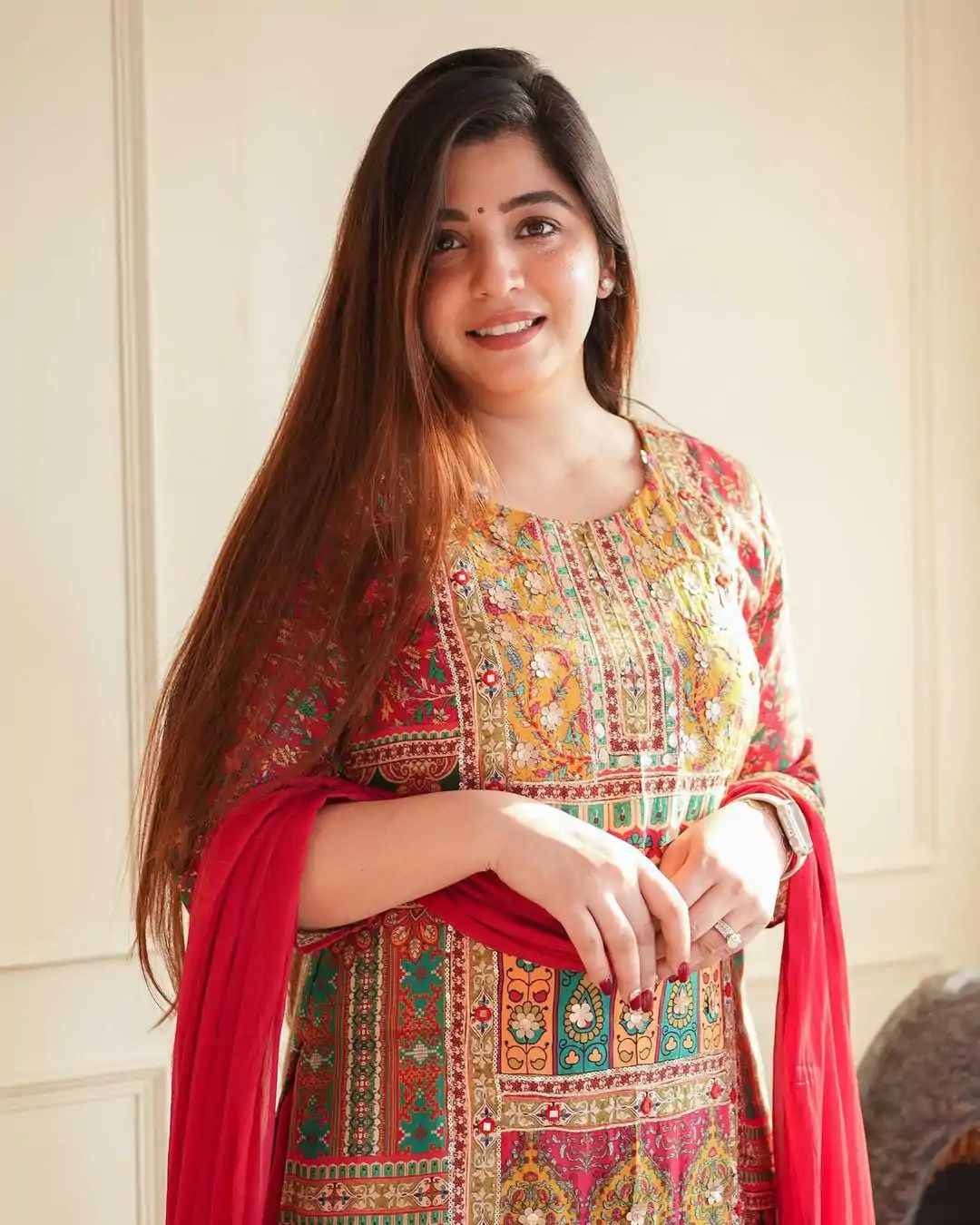 LG 1852 Pink color Maslin Printed Real Mirror Work Salwar Suit Casual, Wedding, Party, Festive, Events . Expected Delivery  4-6 Working Days @1949/- | Salwar suit, Casual Suits, Creative suits, Designer Suits, Palazzo Suits, Party Wear Suits, Patiala Suits, Straight Suits