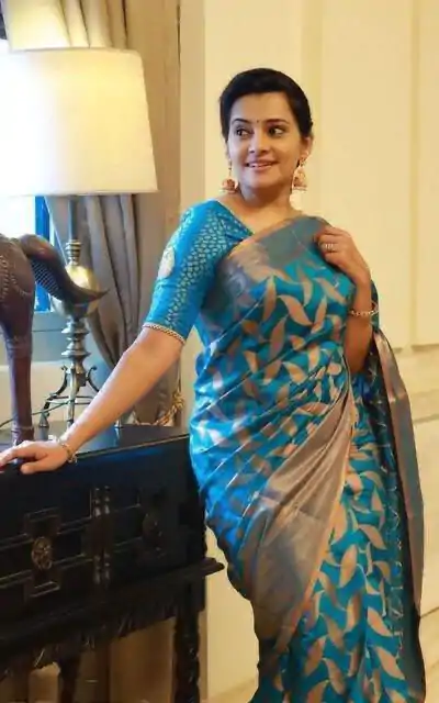 KP 4057 Blue Color Soft Lichi Silk Jacquard On All Over Saree Casual, Party Wear, Wedding, Events Etc. Expected Delivery 4-6 Working Days @1349/- | Designer Sarees, Embroidered Sarees, Sarees, Bollywood Sarees, Creative Sarees, Ethnic Saree, Modern Digital sarees, Party Wear Sarees