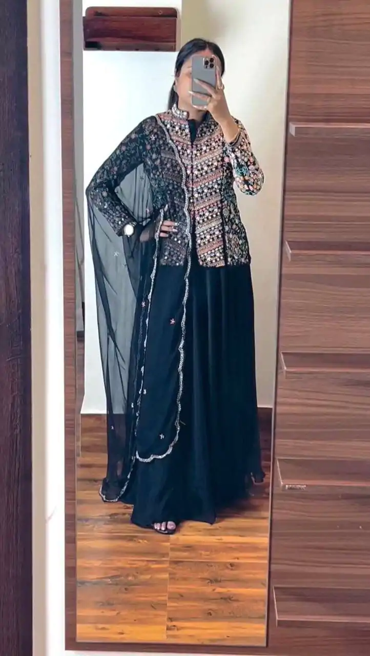 ST 1040 Navy Blue Color Georgette Embroidery Lehenga Choli Casual, Wedding, Party, Festive, Events Etc. Expected Delivery 4-6 Working Days @ 2449/- | Lehenga, Bollywood Lehenga, Creative Lehenga, Designer Lehenga, Embroidered Lehenga, Party Wear Lehenga