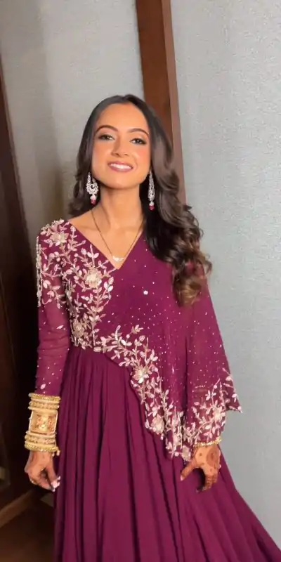 KD 1463 Purple Color Faux Georgette Thread Sequence Gown Casual, Party, Wedding, Festive, Events Etc.  Expected Delivery  4-6 Working Days @1999/- Only | Gowns, Bollywood Gowns, Creative Gowns, Designer Gowns, Embroidered Gowns, Party Wear Gowns