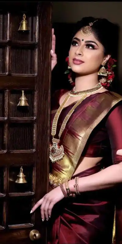 KP 3014 Maroon Color Soft Lichi Silk Jacquard On All Over Saree Casual, Party Wear, Wedding, Events Etc. Expected Delivery 4-6 Working Days @1299/- | Designer Sarees, Sarees, Bollywood Sarees, Creative Sarees, Embroidered Sarees, Ethnic Saree, Modern Digital sarees, Party Wear Sarees