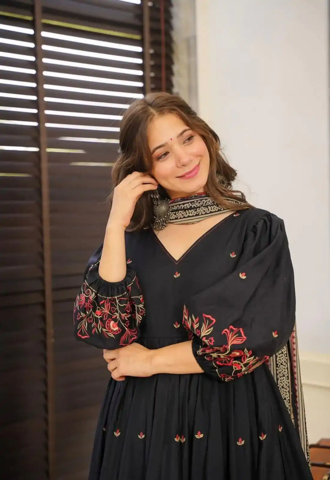 SRK 5171 Black Color Pure Chinnon Silk Embroidery Sequence Salwar Suit Wedding, Party, Festive, Events Expected Delivery 4-6 Working Days @ 1999/- | Jump Suits, Salwar suit, Casual Suits, Creative suits, Designer Suits, Palazzo Suits, Party Wear Suits, Patiala Suits, Straight Suits