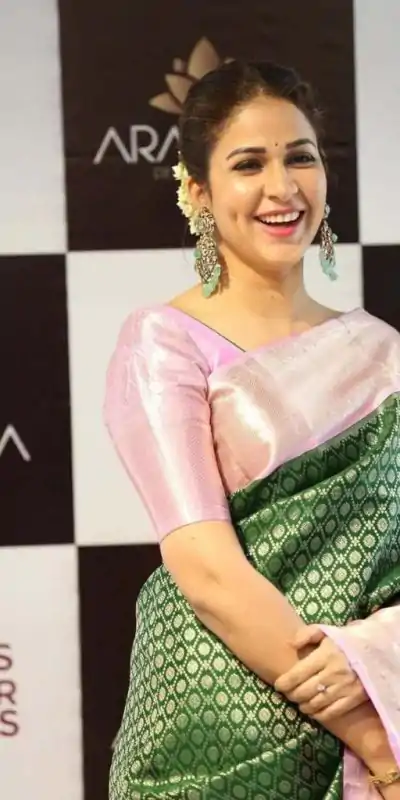 KP 4097 Green Color Soft Lichi Silk Jacquard On All Over Saree Casual, Party Wear, Wedding, Events Etc. Expected Delivery 4-6 Working Days @1499/- | Designer Sarees, Sarees, Bollywood Sarees, Creative Sarees, Embroidered Sarees, Ethnic Saree, Modern Digital sarees, Party Wear Sarees