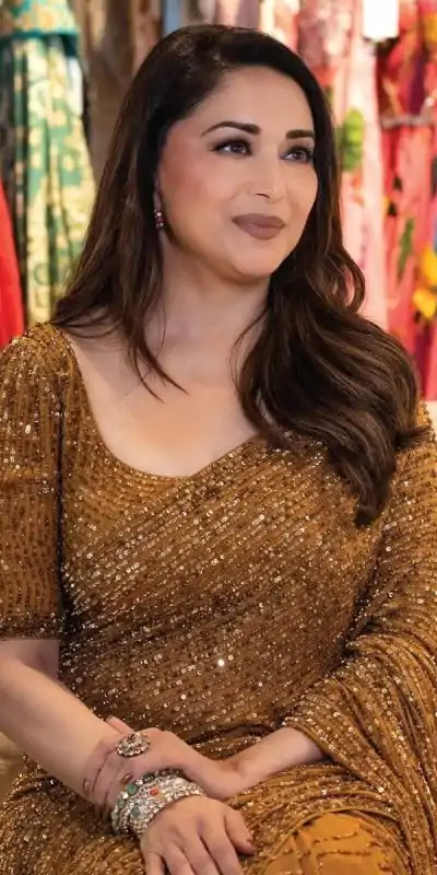 DF 3409 Golden Color Georgette Sequins Embroidery Saree Work Saree Casual, Party Wear, Wedding, Events Etc Delivery Expected.4-6 Working Days 1749/ | Designer Sarees, Sarees, Bollywood Sarees, Creative Sarees, Embroidered Sarees, Ethnic Saree, Modern Digital sarees, Party Wear Sarees