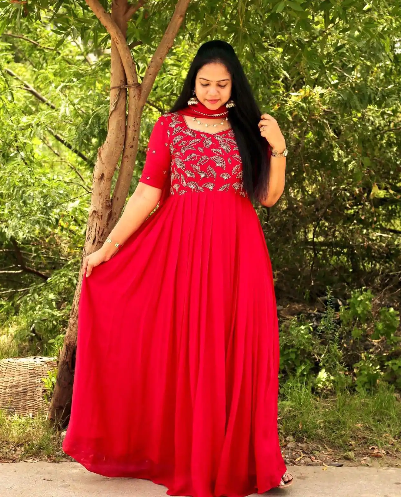 PC 348 Red color Georgette Embroidered Anarkali Suit Casual, Wedding, Party, Festive, Events . Expected Delivery  4-6 Working Days @1949 | Anarkali Suits, Bollywood Anarkali, Creative-Anarkali, Designer Anarkali, Embroidered Anarkali, Party Wear Anarkali