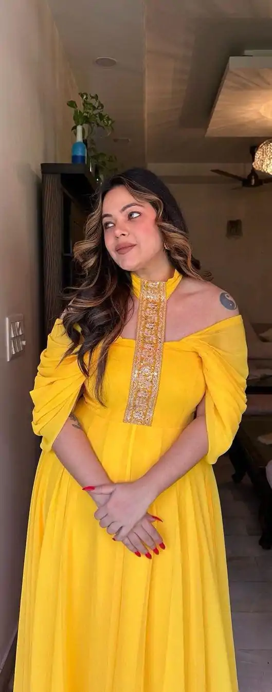 KD 1409 Yellow Color Faux Georgette Thread Sequence Gown Casual, Party, Wedding, Festive, Events Etc. Expected Delivery 4-6 Working Days @1699/- Only | Gowns, Bollywood Gowns, Creative Gowns, Designer Gowns, Embroidered Gowns, Party Wear Gowns