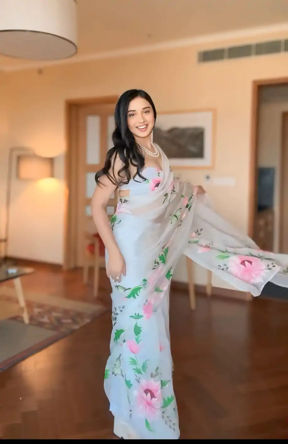  SC 280 White Color Pure Soft Georgette Silk Design All Over Saree , Party Wear, Events, Festivals Expected Delivery 4-6 Working Days 1599/- | Designer Sarees, Sarees, Bollywood Sarees, Creative Sarees, Embroidered Sarees, Ethnic Saree, Modern Digital sarees, Party Wear Sarees