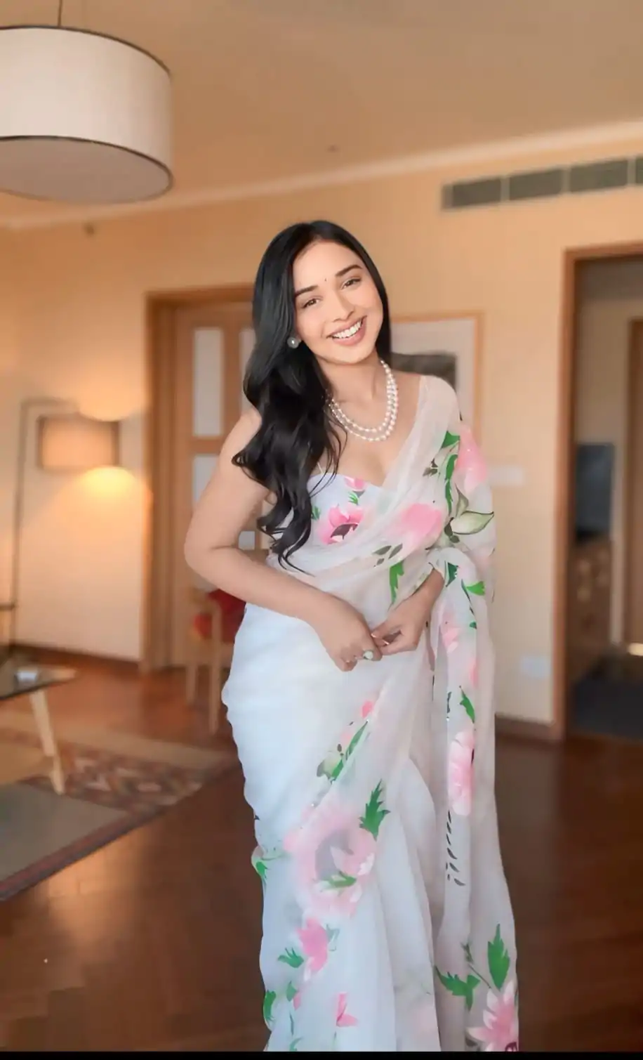  SC 280 White Color Pure Soft Georgette Silk Design All Over Saree , Party Wear, Events, Festivals Expected Delivery 4-6 Working Days 1599/- | Designer Sarees, Sarees, Bollywood Sarees, Creative Sarees, Embroidered Sarees, Ethnic Saree, Modern Digital sarees, Party Wear Sarees