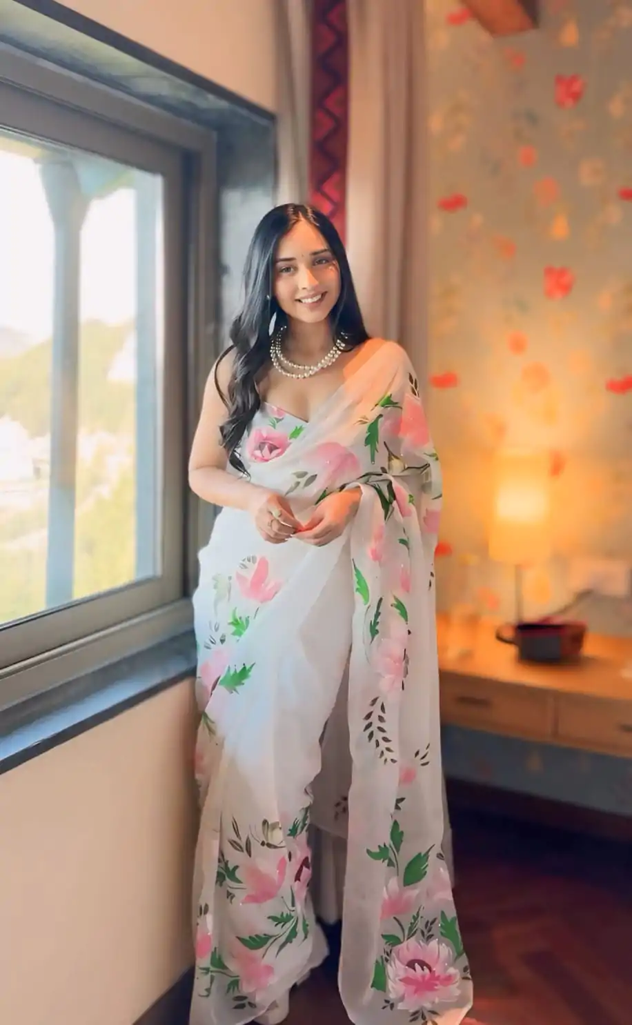  SC 280 White Color Pure Soft Georgette Silk Design All Over Saree , Party Wear, Events, Festivals Expected Delivery 4-6 Working Days 1599/- | Designer Sarees, Sarees, Bollywood Sarees, Creative Sarees, Embroidered Sarees, Ethnic Saree, Modern Digital sarees, Party Wear Sarees
