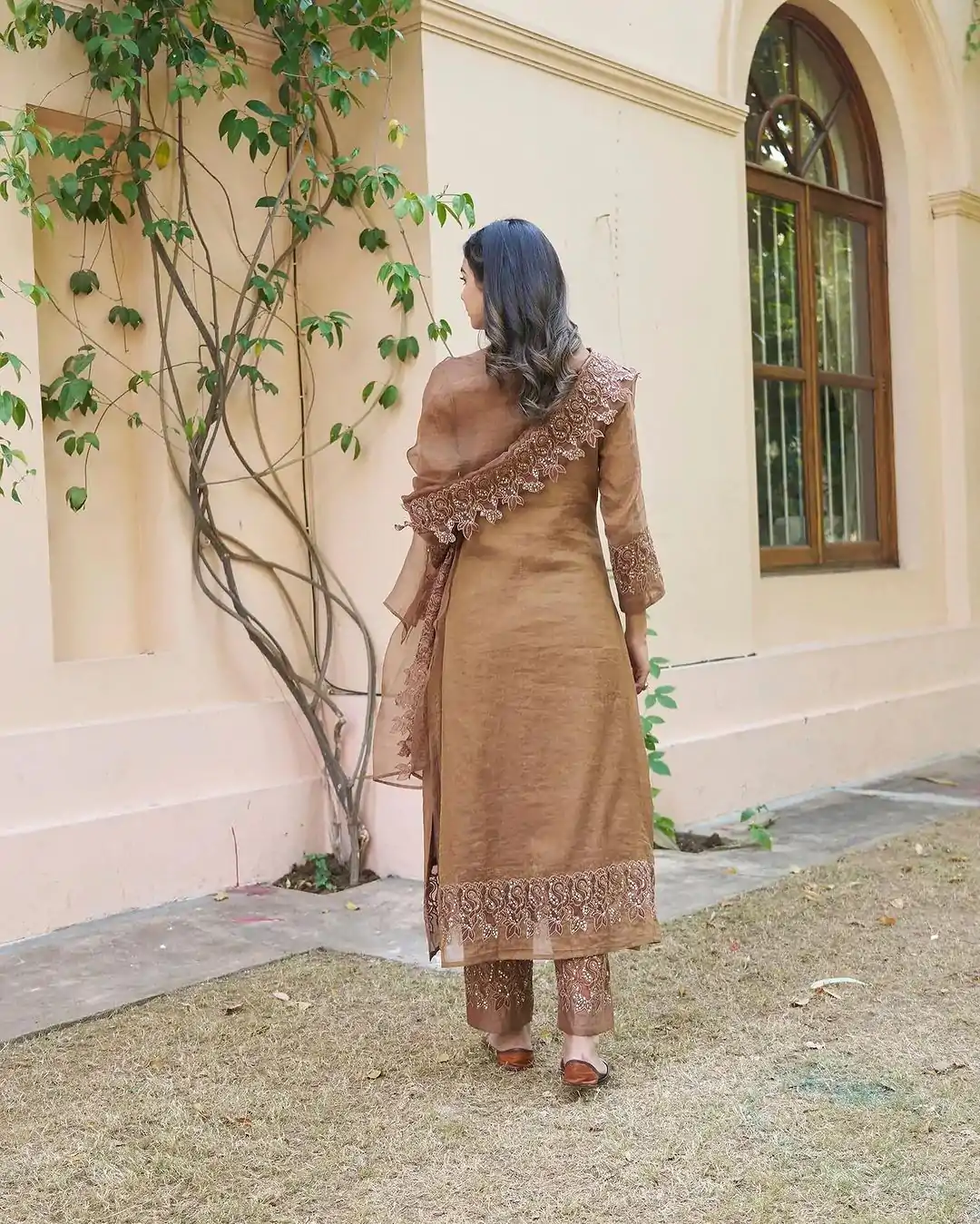 SSR 472 Chicco Color Chandhery Silk Embroidery Salwar Suit Wedding, Party, Festive, Events Expected Delivery 4-6 Working Days @ 1949/- Only | Salwar suit, Casual Suits, Creative suits, Designer Suits, Party Wear Suits, Straight Suits