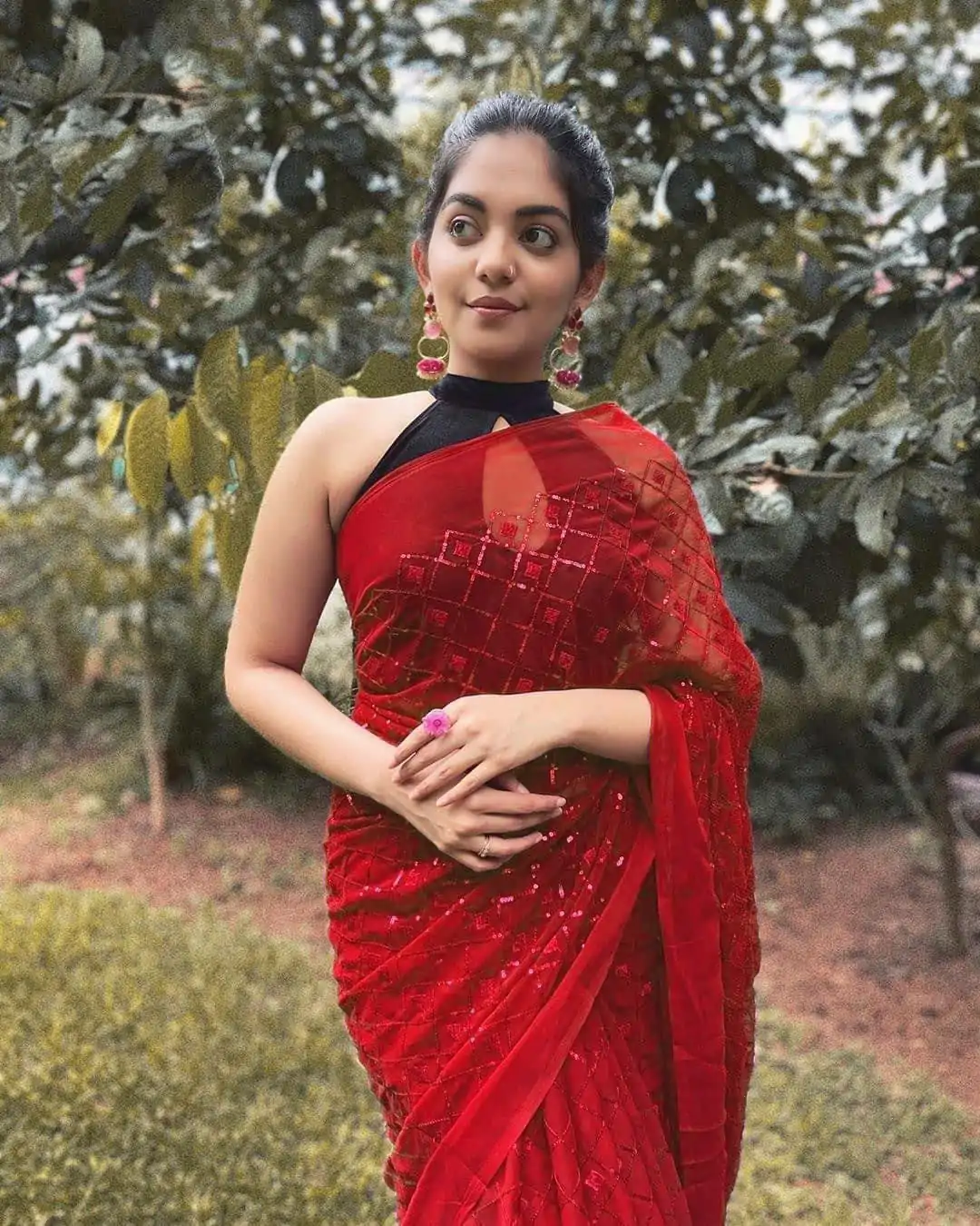 KT 201 Red Color Georgette Fancy Sequence Work Saree Casual, Party Wear, Wedding   Expected Delivery 4-6 Working Days@1649/- | Designer Sarees, Sarees, Bollywood Sarees, Creative Sarees, Embroidered Sarees, Party Wear Sarees