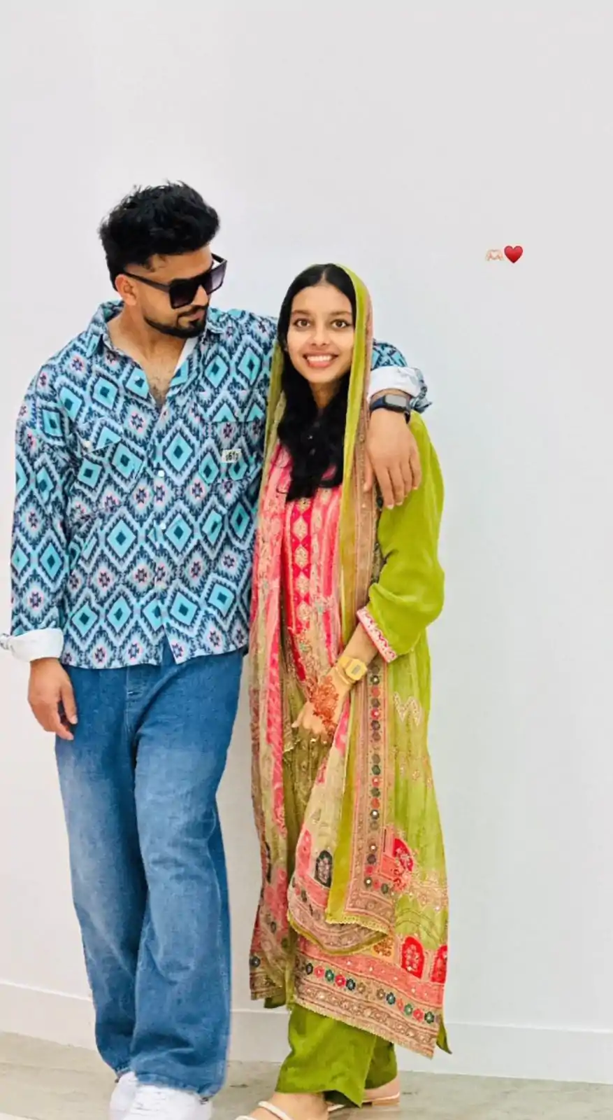 LG 1857 Green color Maslin Printed And Coin Work Salwar Suit Casual, Wedding, Party, Festive, Events . Expected Delivery  4-6 Working Days @1899/- | Salwar suit, Casual Suits, Creative suits, Designer Suits, Palazzo Suits, Party Wear Suits, Patiala Suits, Straight Suits