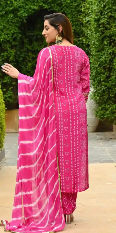 SRK 5061 Pink Color Georgette Digital Printed Embroidery Salwar Suit Casual, Wedding, Party, Festive, Events . Expected Delivery 4-6 Working Days @1899/- | Casual Suits, Salwar suit, Creative suits, Designer Suits, Palazzo Suits, Party Wear Suits, Patiala Suits, Straight Suits