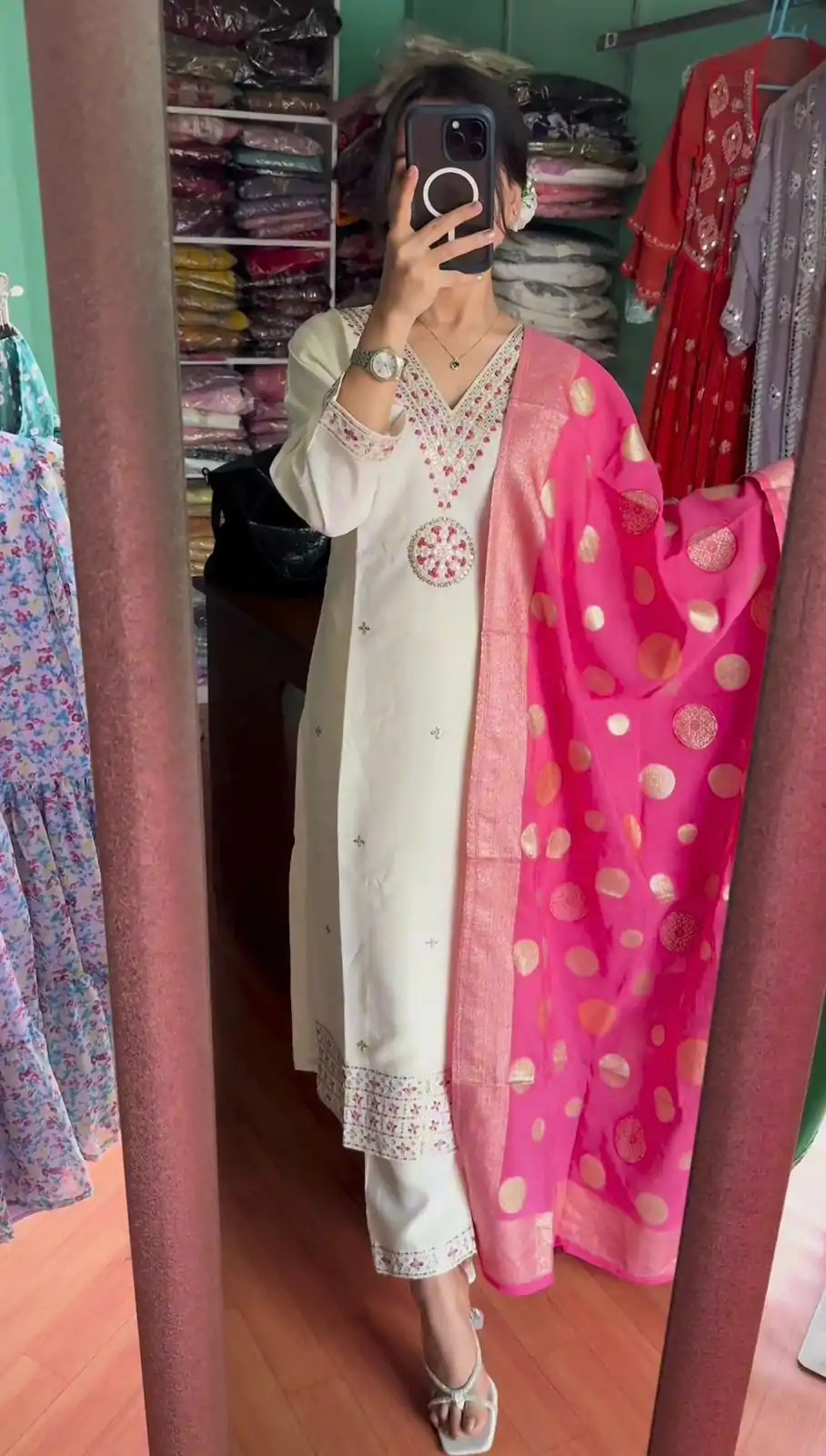 SRK 5173 White Color Chinnon Silk Embroidery Sequence Salwar Suit Wedding, Party, Festive, Events Expected Delivery 4-6 Working Days @ 1899/- | Casual Suits, Jump Suits, Salwar suit, Creative suits, Designer Suits, Palazzo Suits, Party Wear Suits, Patiala Suits, Straight Suits